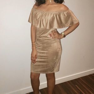 Flounce Off Shoulder Bodycon Dress
